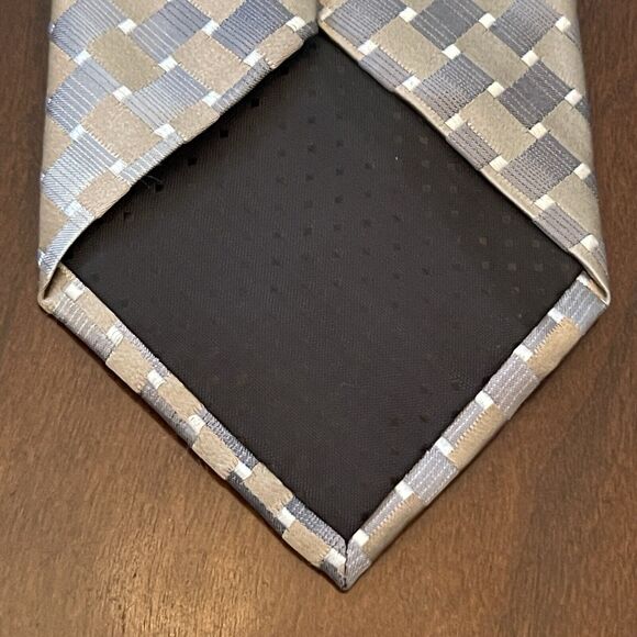 Pierre Cardin Hand Made 100% Silk Men’s Neck Tie Made In China - Picture 2 of 9